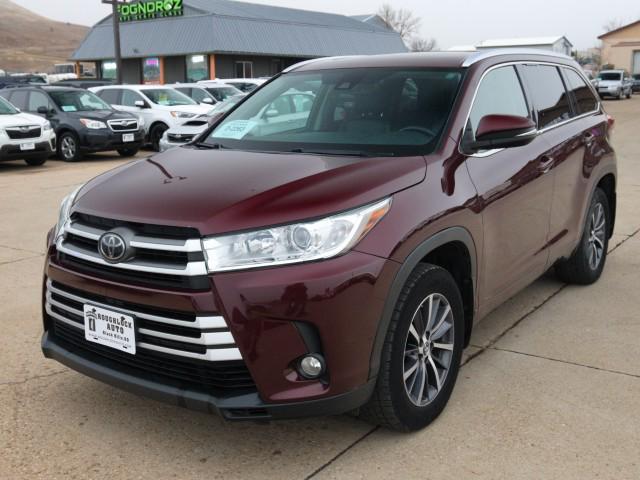 used 2017 Toyota Highlander car, priced at $16,988