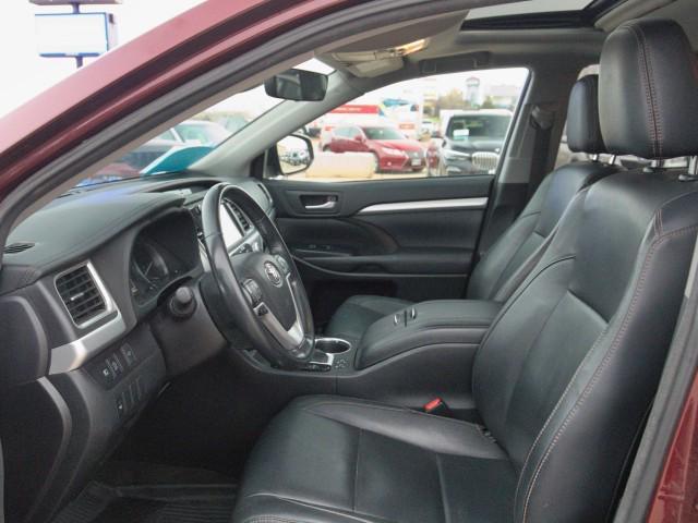 used 2017 Toyota Highlander car, priced at $16,988