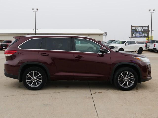 used 2017 Toyota Highlander car, priced at $16,988