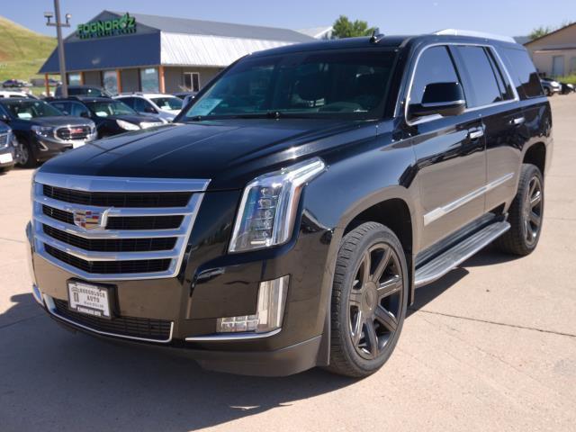 used 2015 Cadillac Escalade car, priced at $31,268