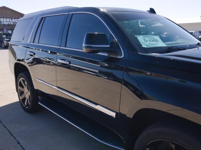 used 2015 Cadillac Escalade car, priced at $31,268