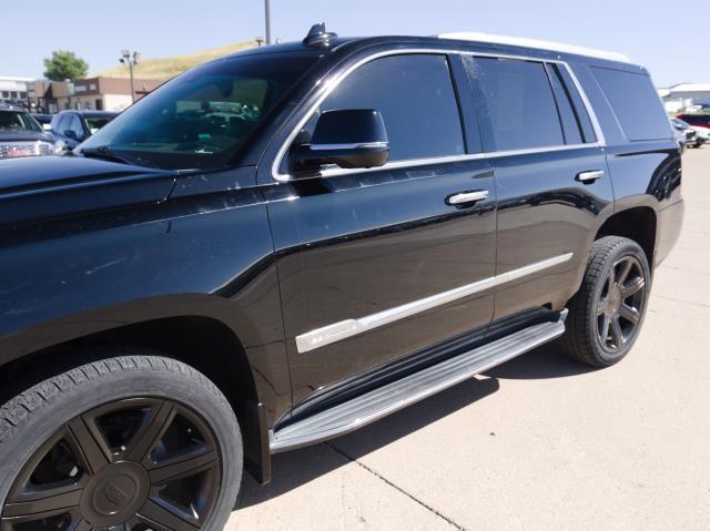 used 2015 Cadillac Escalade car, priced at $31,268