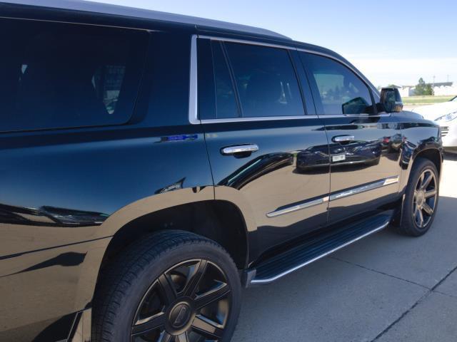 used 2015 Cadillac Escalade car, priced at $31,268