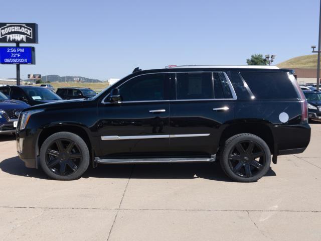 used 2015 Cadillac Escalade car, priced at $31,268