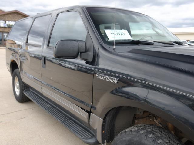 used 2004 Ford Excursion car, priced at $2,994