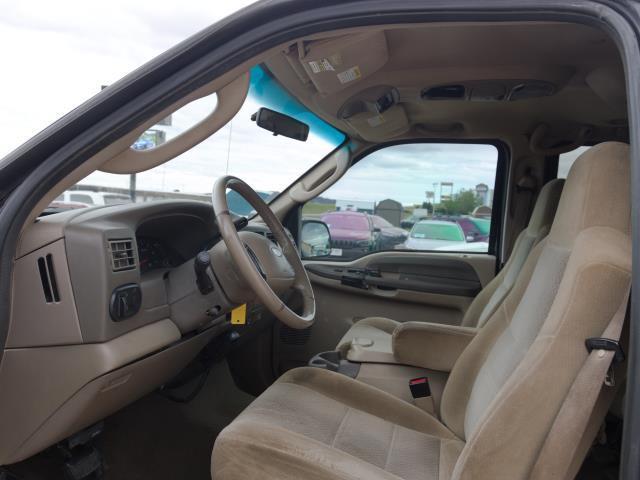 used 2004 Ford Excursion car, priced at $2,994