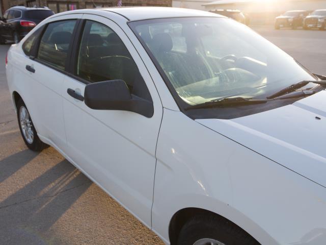 used 2010 Ford Focus car, priced at $2,984