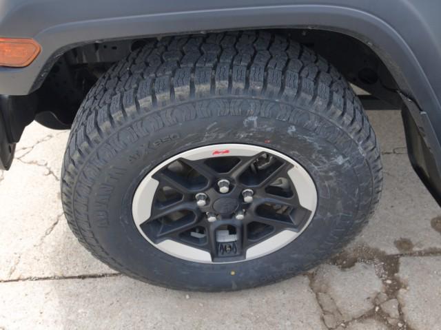 used 2023 Jeep Gladiator car, priced at $33,810