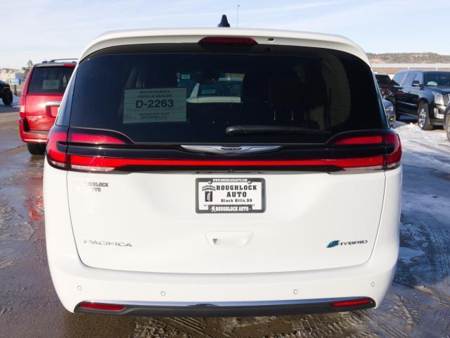 used 2024 Chrysler Pacifica Hybrid car, priced at $38,994