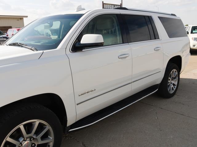 used 2020 GMC Yukon XL car, priced at $40,996