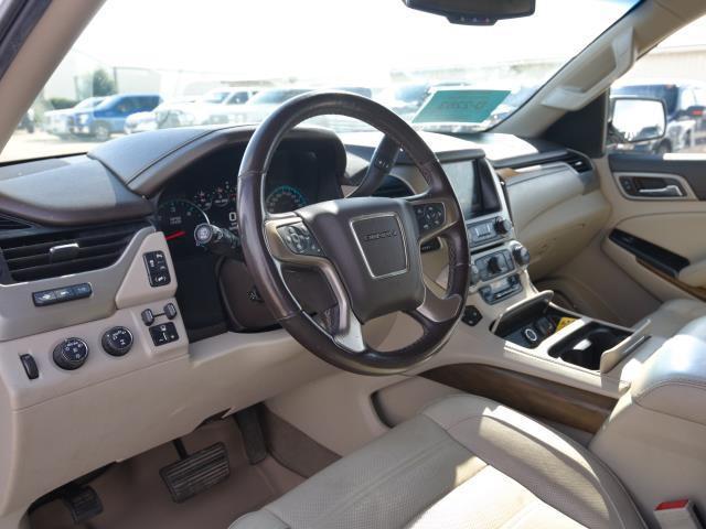 used 2020 GMC Yukon XL car, priced at $40,996