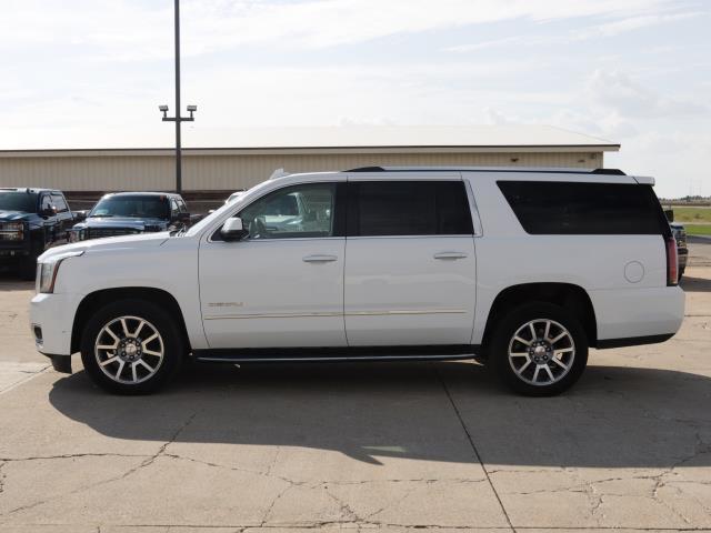 used 2020 GMC Yukon XL car, priced at $40,996