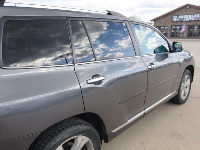 used 2013 Toyota Highlander car, priced at $17,984