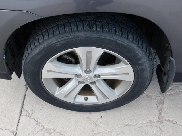 used 2013 Toyota Highlander car, priced at $17,984