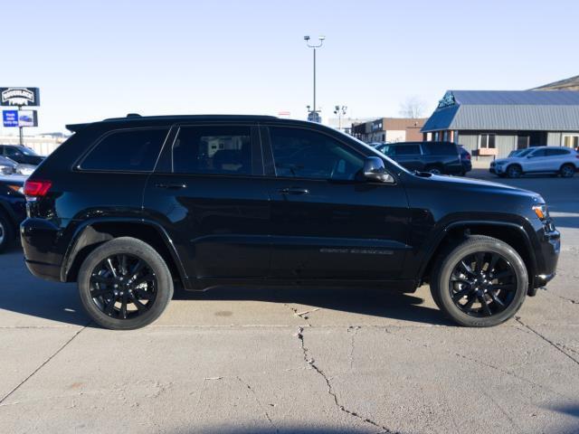 used 2021 Jeep Grand Cherokee car, priced at $28,755