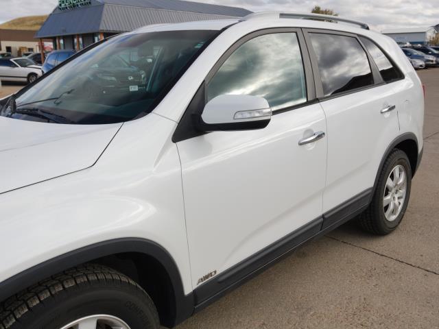 used 2012 Kia Sorento car, priced at $1,500