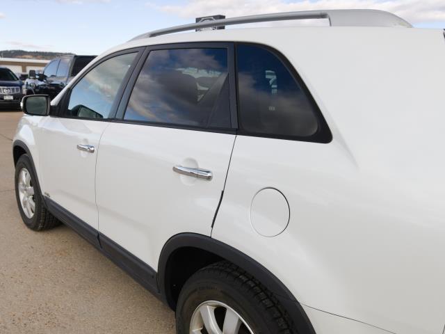 used 2012 Kia Sorento car, priced at $1,500