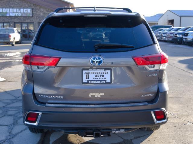 used 2017 Toyota Highlander Hybrid car, priced at $22,987