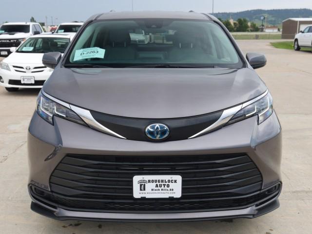 used 2022 Toyota Sienna car, priced at $39,273