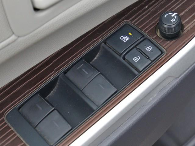 used 2022 Toyota Sienna car, priced at $39,273