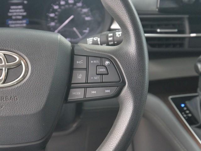 used 2022 Toyota Sienna car, priced at $39,273