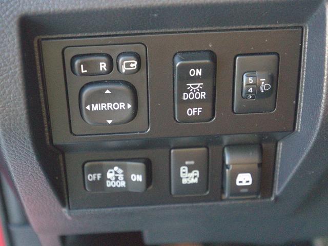 used 2017 Toyota Tundra car, priced at $38,536