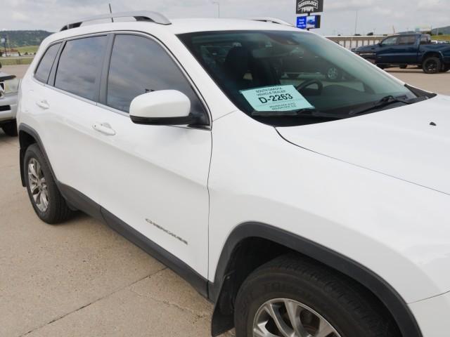 used 2021 Jeep Cherokee car, priced at $21,917