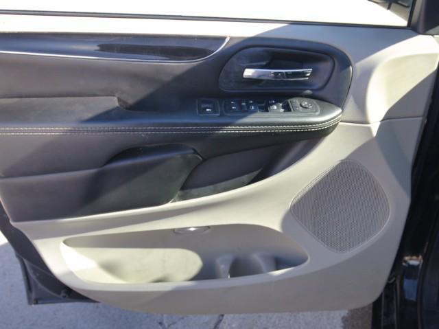 used 2017 Dodge Grand Caravan car, priced at $5,998