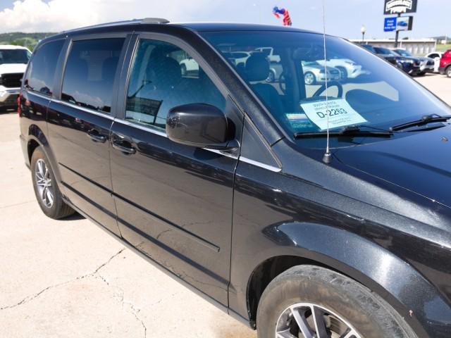 used 2017 Dodge Grand Caravan car, priced at $5,998