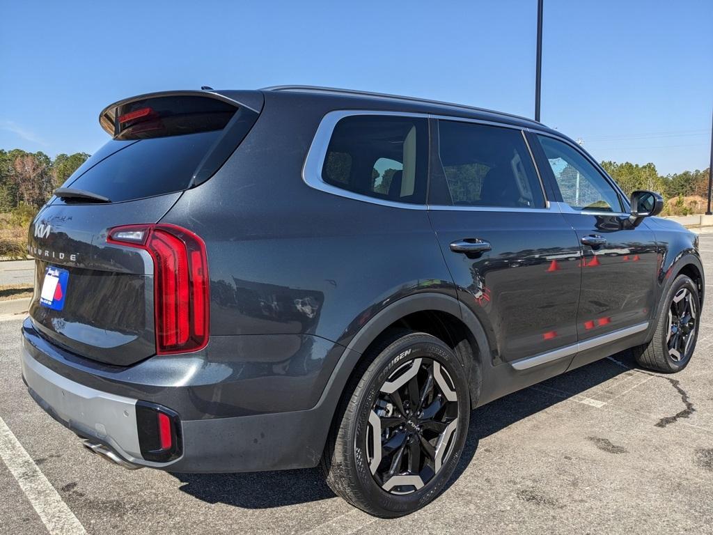 used 2023 Kia Telluride car, priced at $28,977