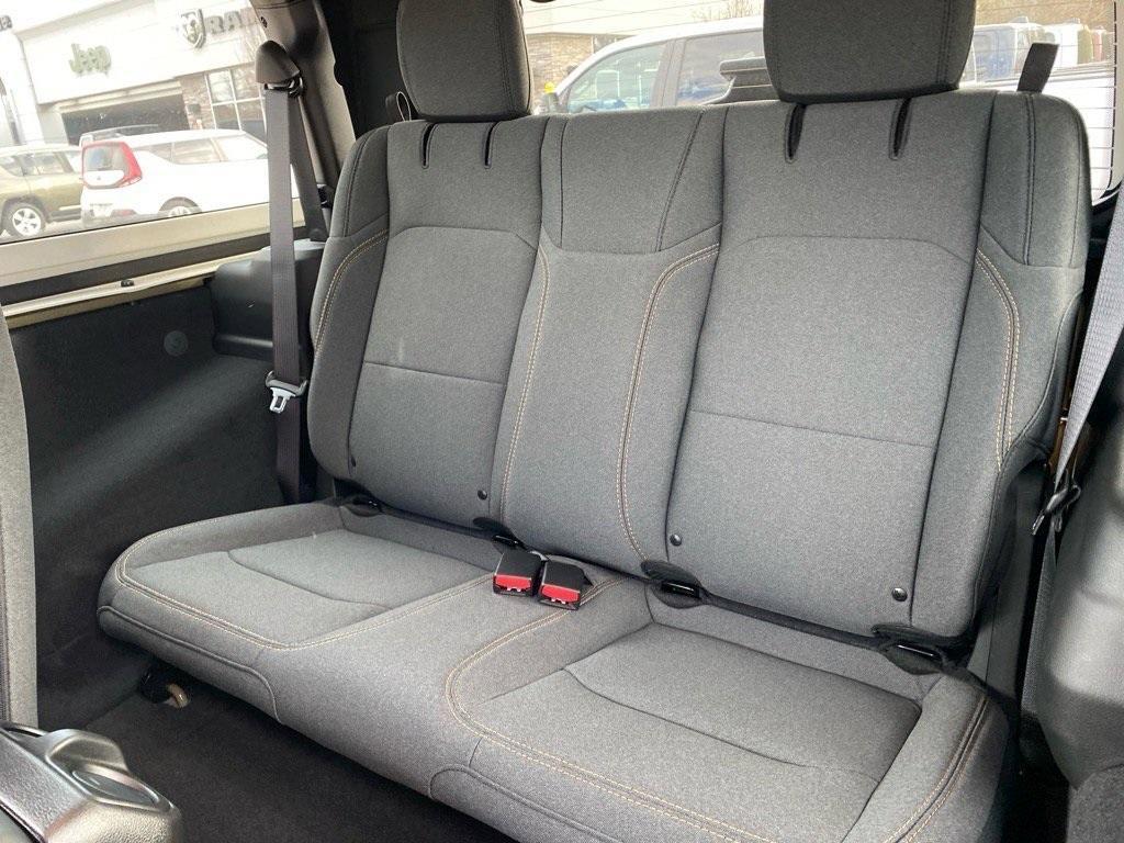 new 2025 Jeep Wrangler car, priced at $39,671