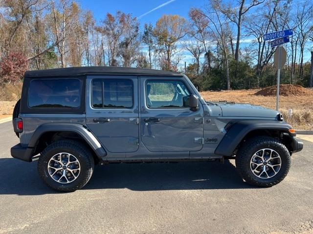 new 2025 Jeep Wrangler car, priced at $36,777