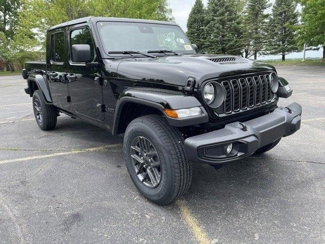 new 2025 Jeep Gladiator car, priced at $43,528