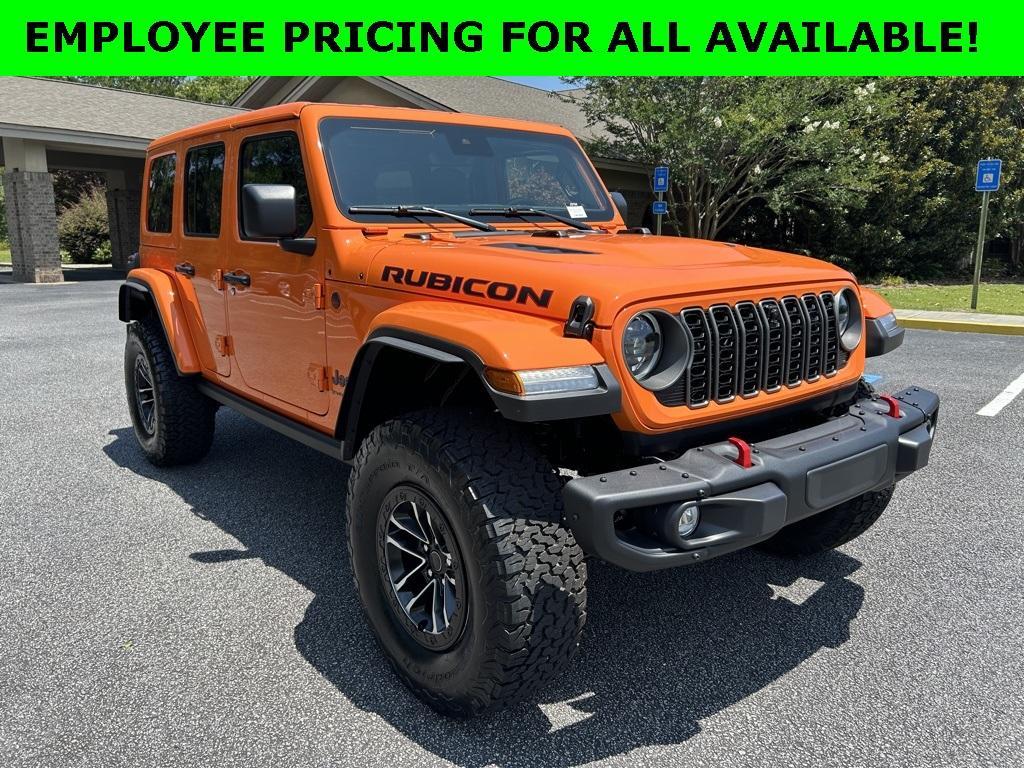 new 2025 Jeep Wrangler car, priced at $62,303