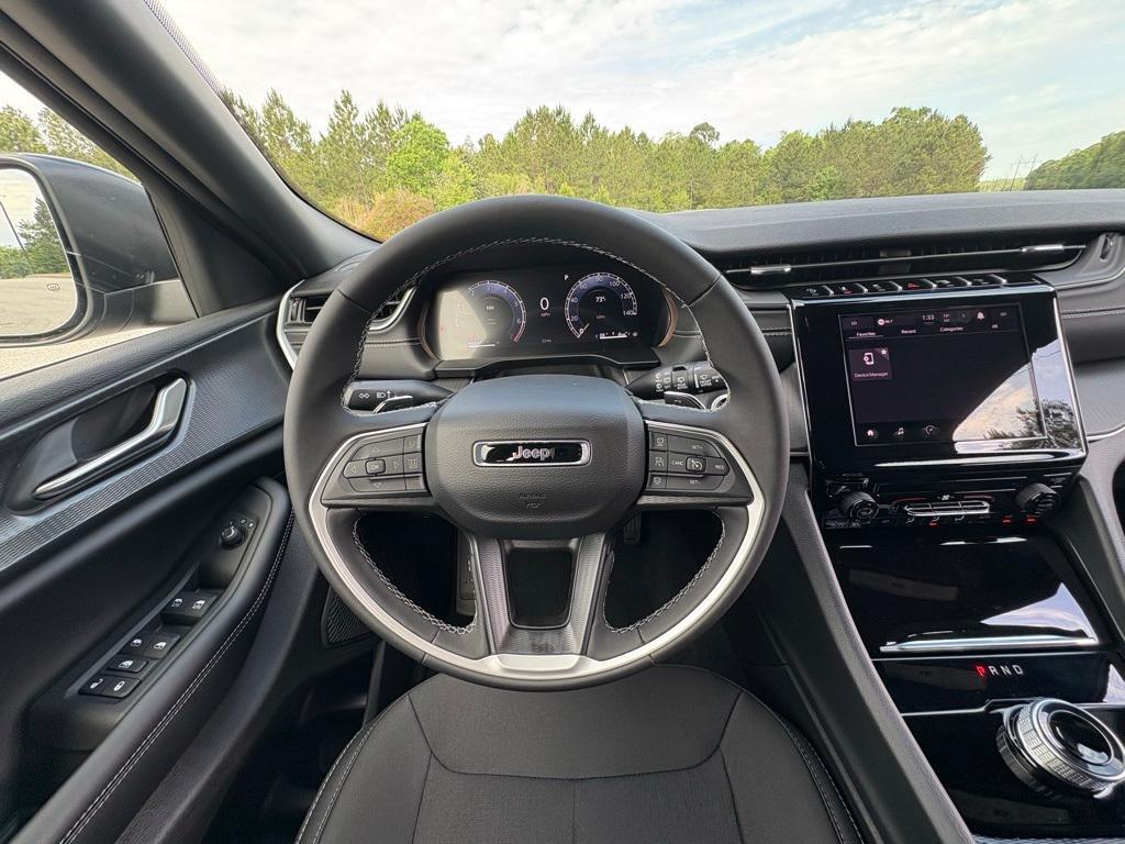 new 2025 Jeep Grand Cherokee L car, priced at $36,386