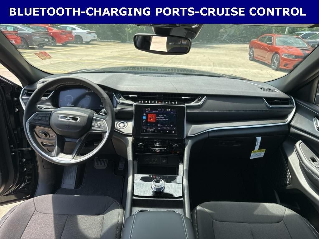 new 2025 Jeep Grand Cherokee L car, priced at $35,927