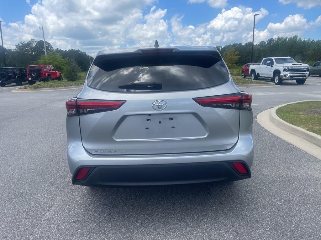 used 2023 Toyota Highlander car, priced at $33,777