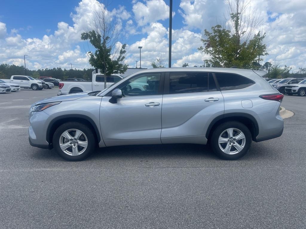 used 2023 Toyota Highlander car, priced at $33,777
