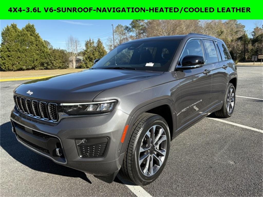 new 2025 Jeep Grand Cherokee car, priced at $51,377