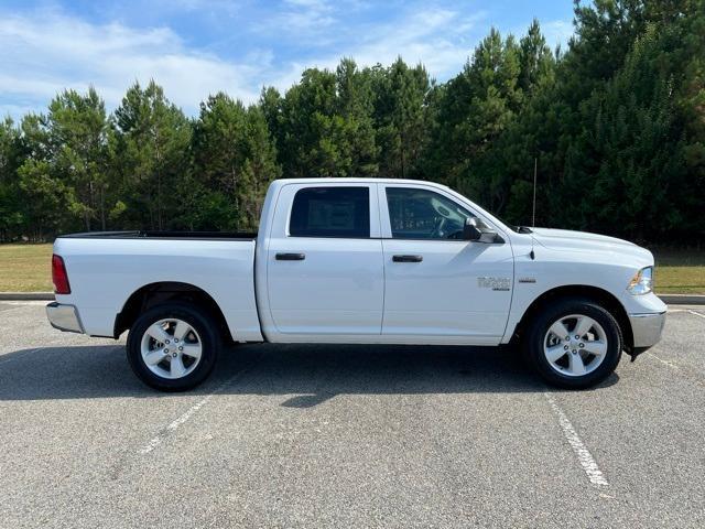 new 2024 Ram 1500 Classic car, priced at $45,000