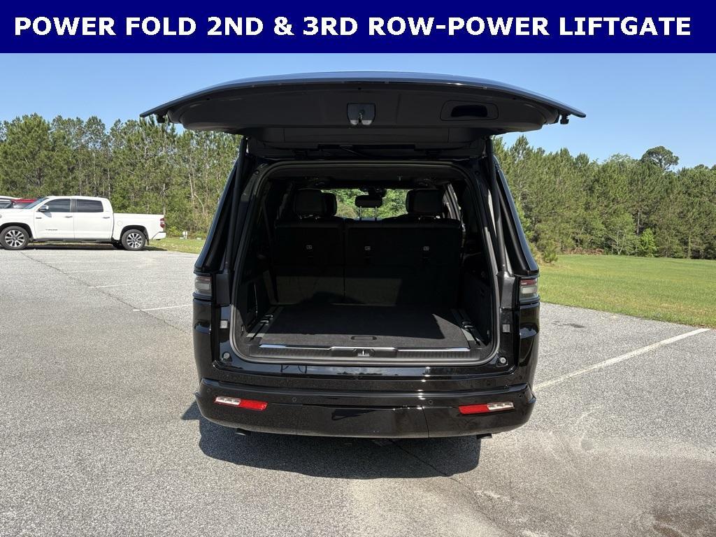 new 2025 Jeep Grand Wagoneer L car, priced at $104,677