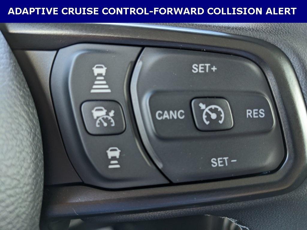 new 2026 Jeep Gladiator car, priced at $46,177