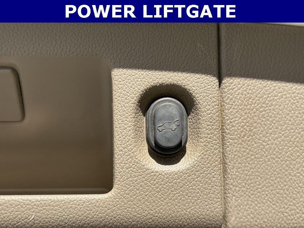 used 2016 Chevrolet Suburban car, priced at $18,297