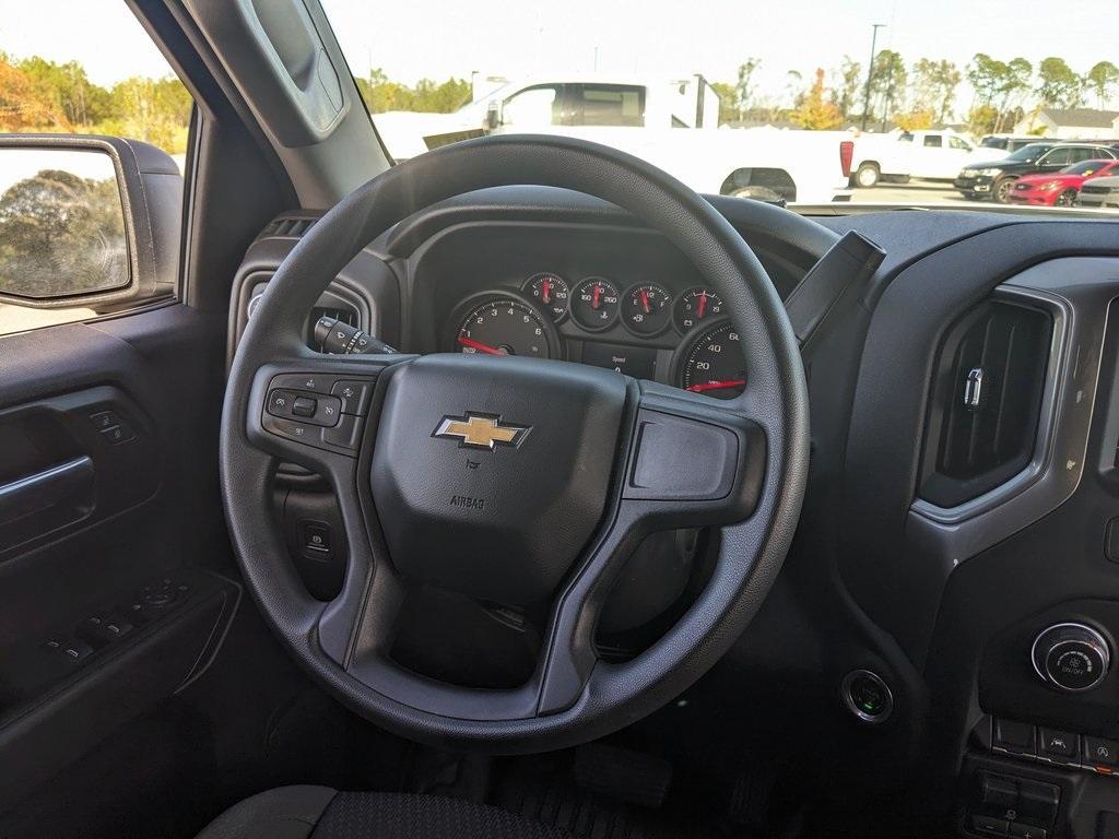 used 2024 Chevrolet Silverado 1500 car, priced at $37,997