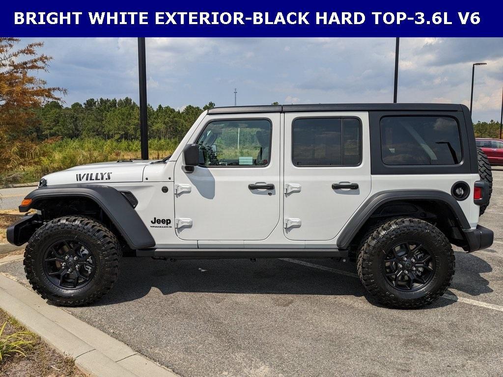 new 2025 Jeep Wrangler car, priced at $46,277