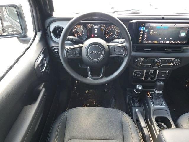 new 2026 Jeep Wrangler car, priced at $41,469