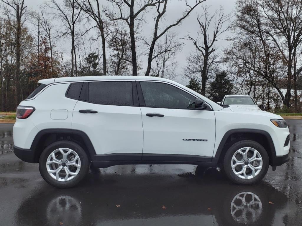 new 2025 Jeep Compass car, priced at $25,449