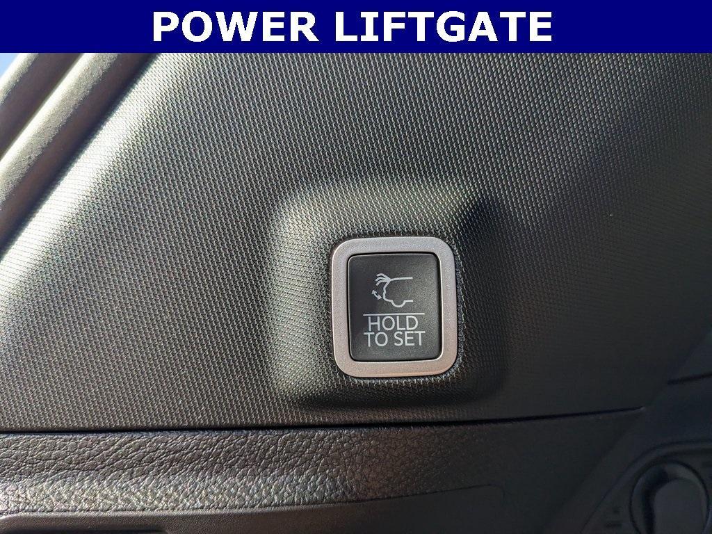 new 2025 Jeep Grand Cherokee car, priced at $41,427