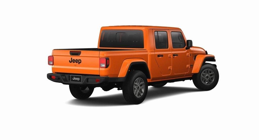 new 2025 Jeep Gladiator car, priced at $43,828
