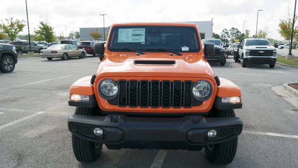 new 2025 Jeep Gladiator car, priced at $35,977